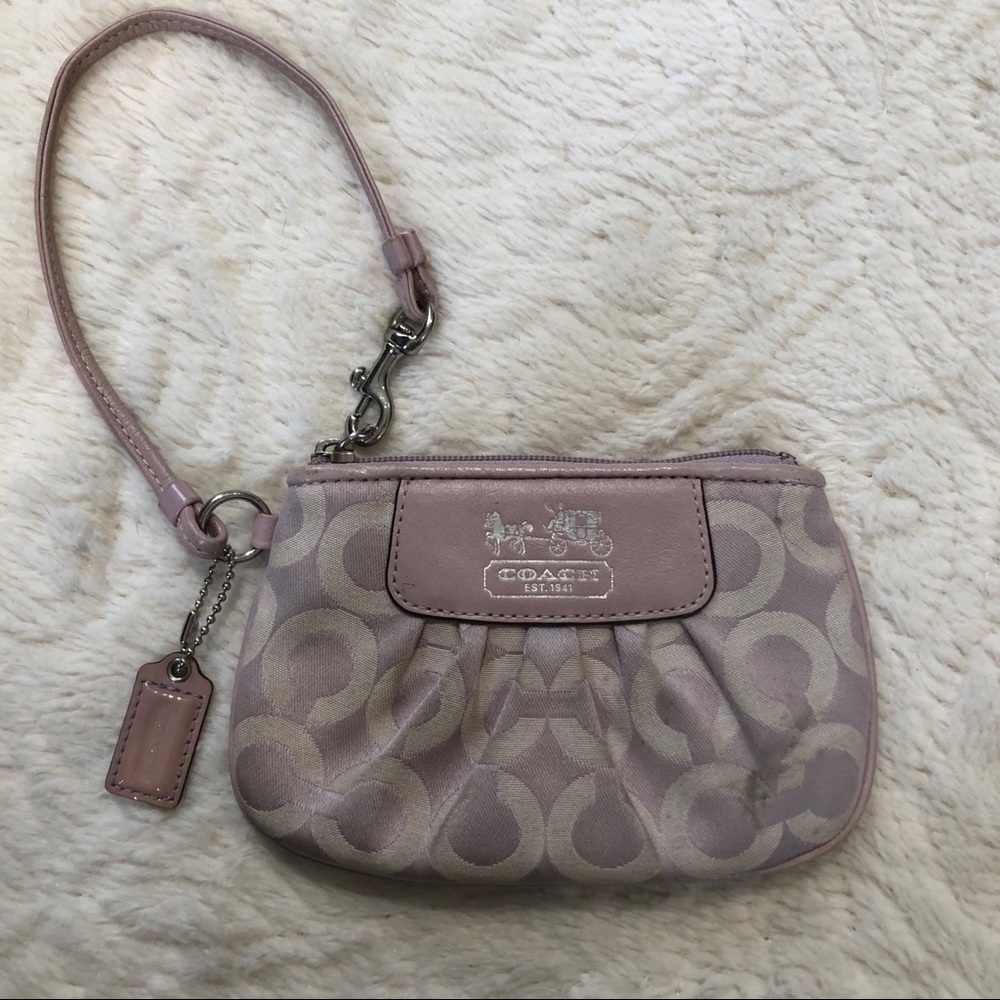 💰PRICE DROP💰 Coach Wristlet